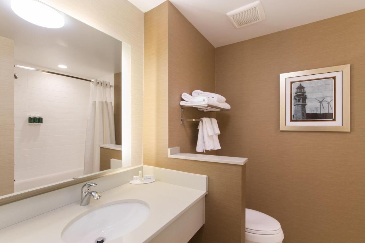 Fairfield Inn & Suites By Marriott Buffalo Amherst/University Bagian luar foto